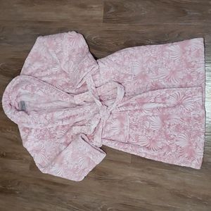 (L) Daniel Buchler Soft Plush Tie Waist Robe Evening Bath Comfy Cozy Bed Bath